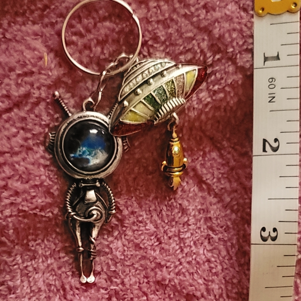 The Traveler Keychain